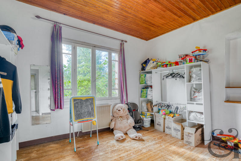 Maison - 160 m² - 4 pièces