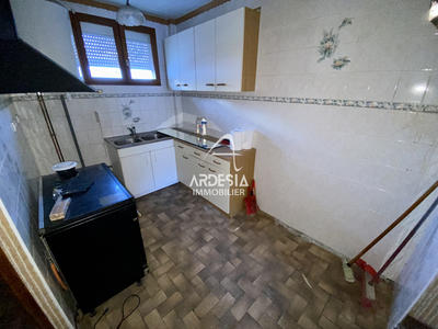 Maison - 90 m² - 6 pièces