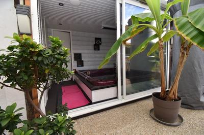 Maison de ville - 235 m² - 10 pièces