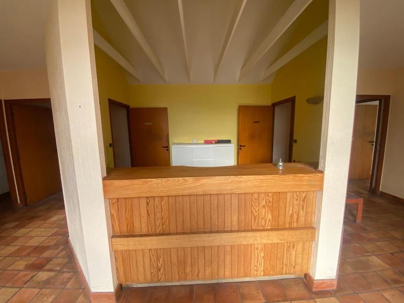 Local commercial - 220 m²