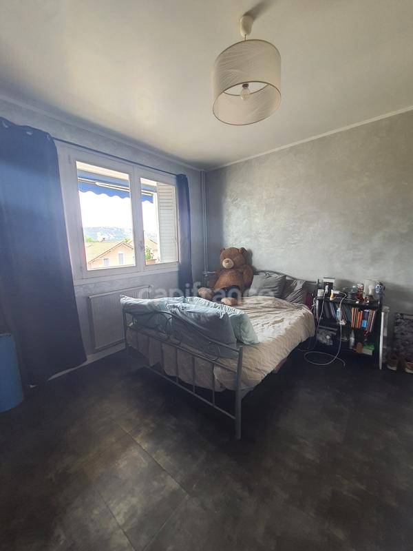 Appartement - 91 m² - 4 pièces