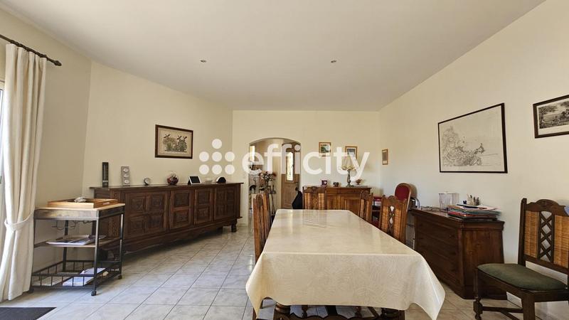 Maison - 169 m² - 7 pièces