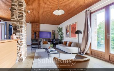 Maison - 153 m² - 6 pièces