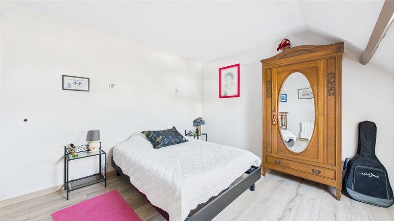 Maison - 200 m² - 6 pièces