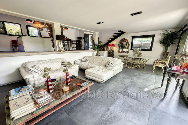 Villa - 172 m² - 4 pièces