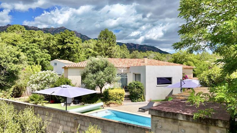 Maison - 190 m² - 7 pièces