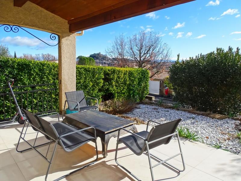 Villa - 106 m² - 4 pièces