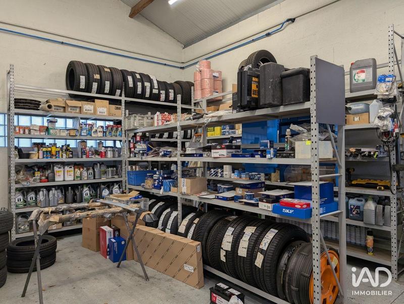 Local commercial - 765 m²