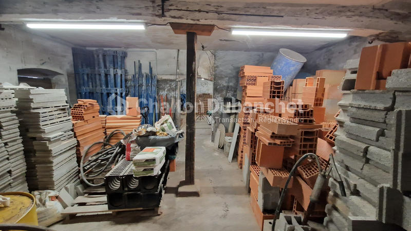 Entrepôt - 275 m² - 2 pièces