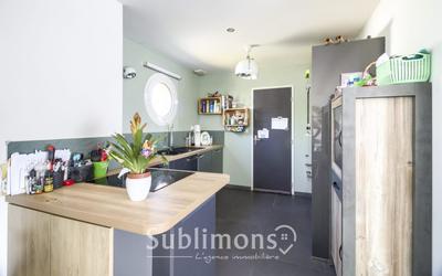 Maison - 80 m² - 5 pièces