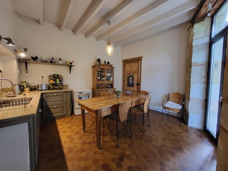 Maison de village - 170 m² - 6 pièces