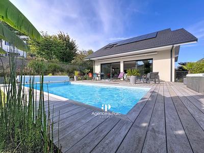 Maison - 112 m² - 4 pièces