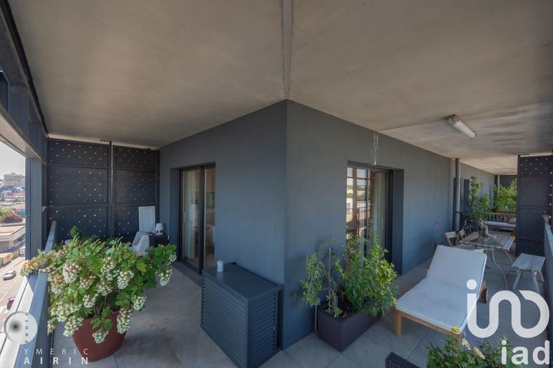 Appartement - 82 m² - 3 pièces