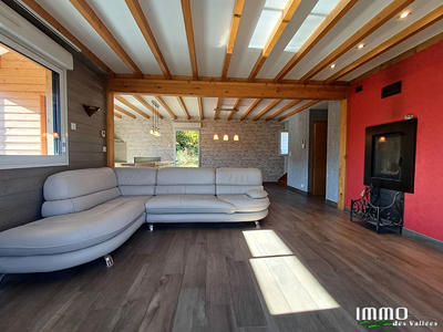 Maison - 106 m² - 6 pièces