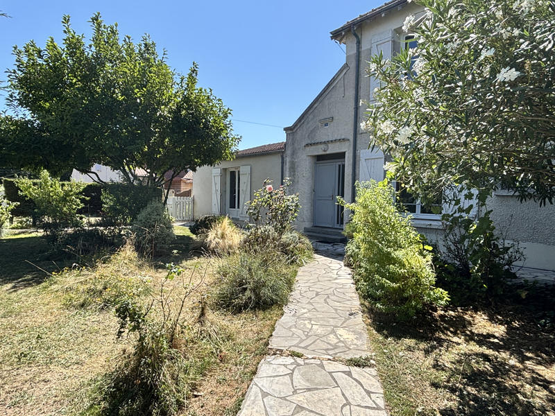 Maison - 85 m² - 4 pièces