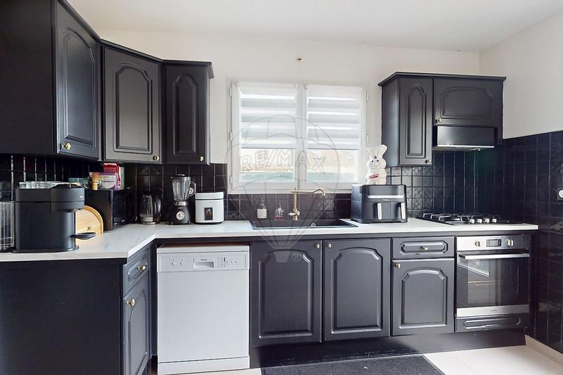 Maison - 80 m² - 3 pièces