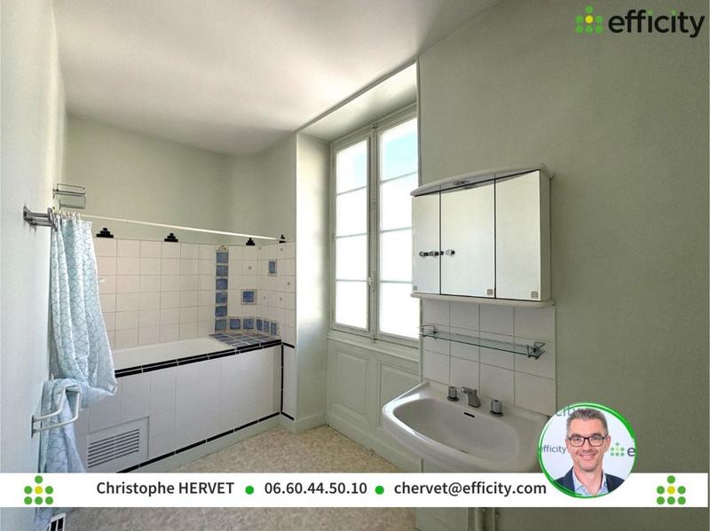 Maison - 185 m² - 5 pièces