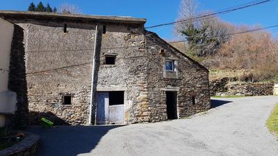 Maison de village - 90 m² - 6 pièces