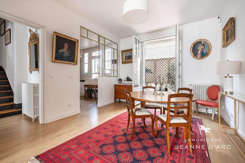 Maison de ville - 159 m² - 5 pièces