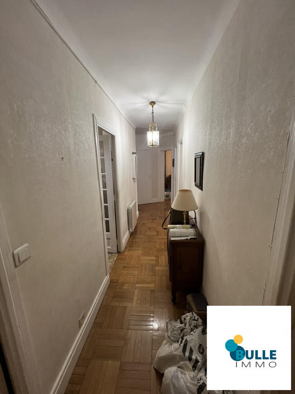 Appartement - 80 m² - 4 pièces