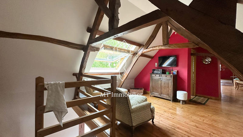 Maison - 343 m² - 8 pièces