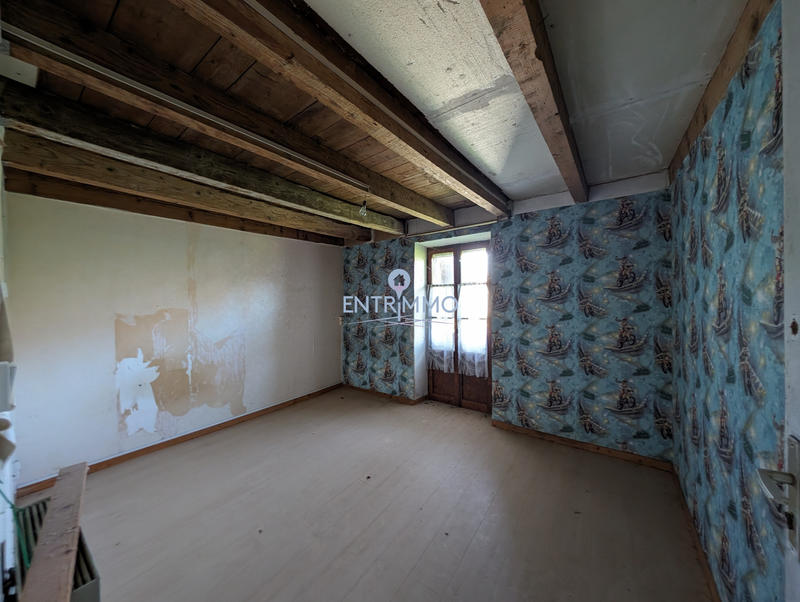 Ferme - 300 m² - 2 pièces