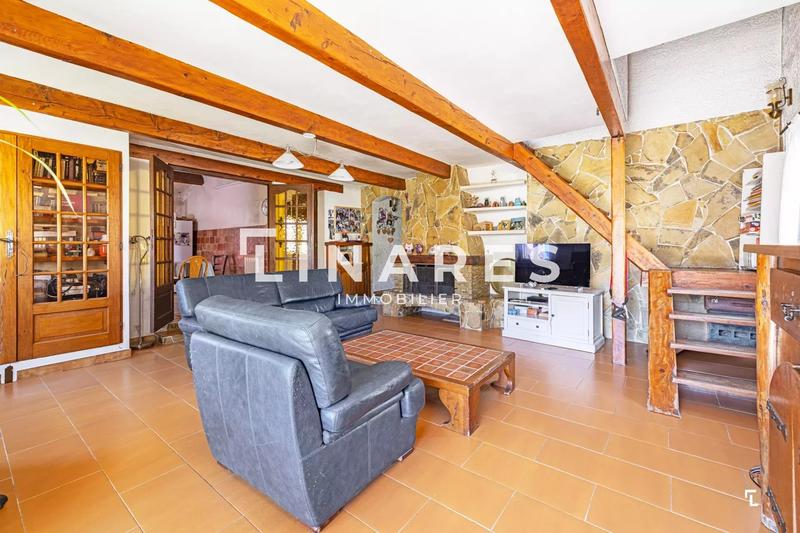 Maison - 165 m² - 6 pièces