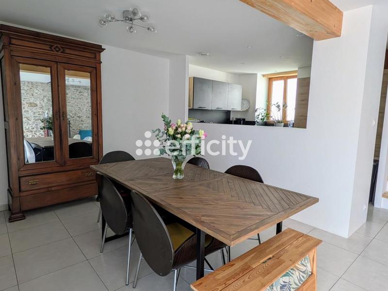 Maison - 123 m² - 6 pièces