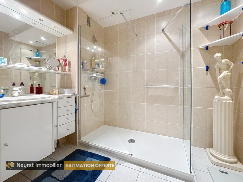 Appartement - 69 m² - 2 pièces