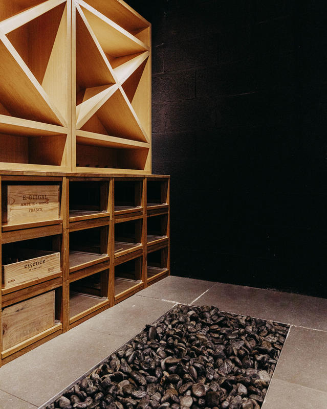 Maison - 350 m² - 8 pièces