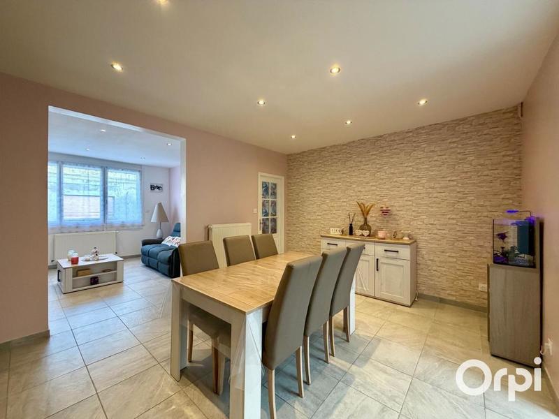 Maison - 90 m² - 3 pièces