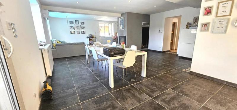 Maison en pierre - 210 m² - 7 pièces