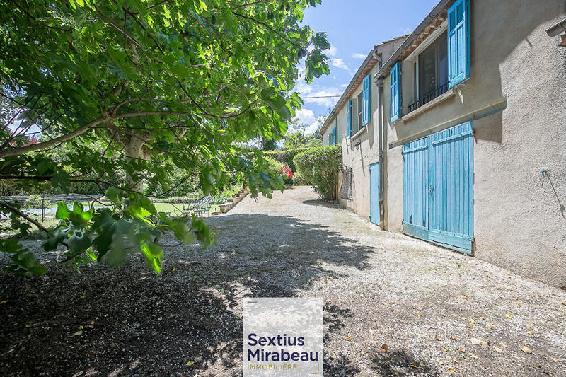 Maison - 160 m² - 4 pièces