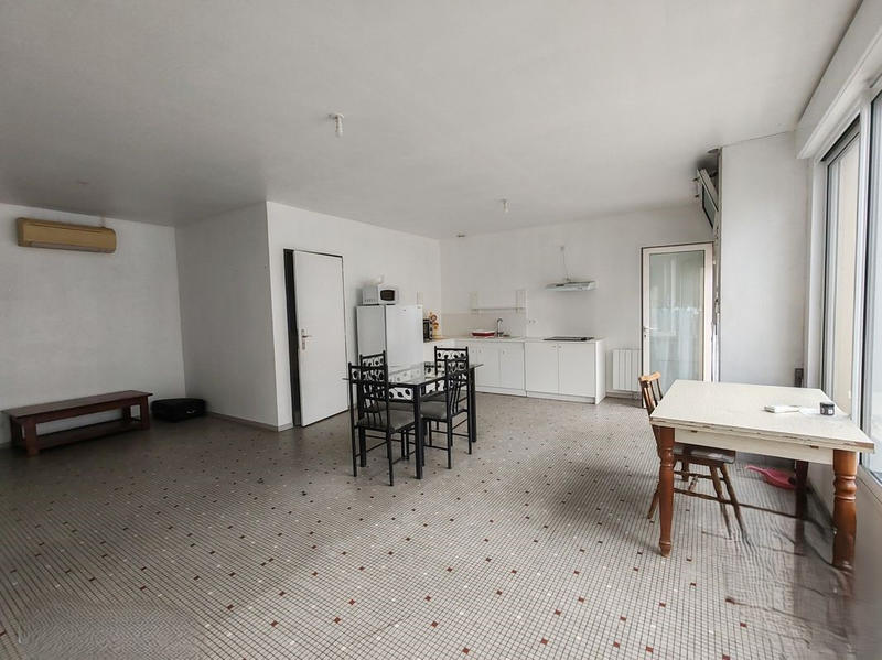 Maison - 137 m² - 6 pièces