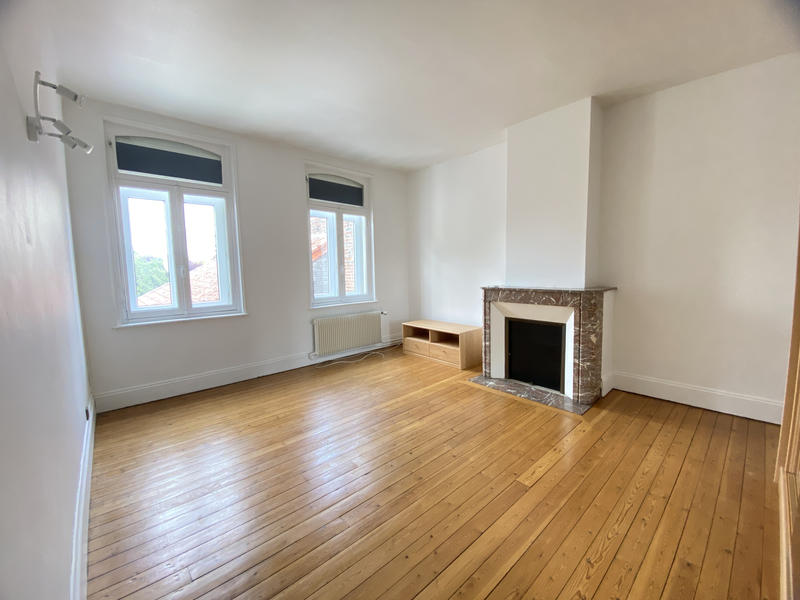 Maison - 181 m² - 8 pièces