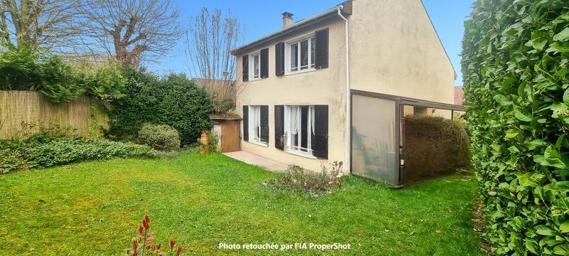 Maison - 115 m² - 5 pièces