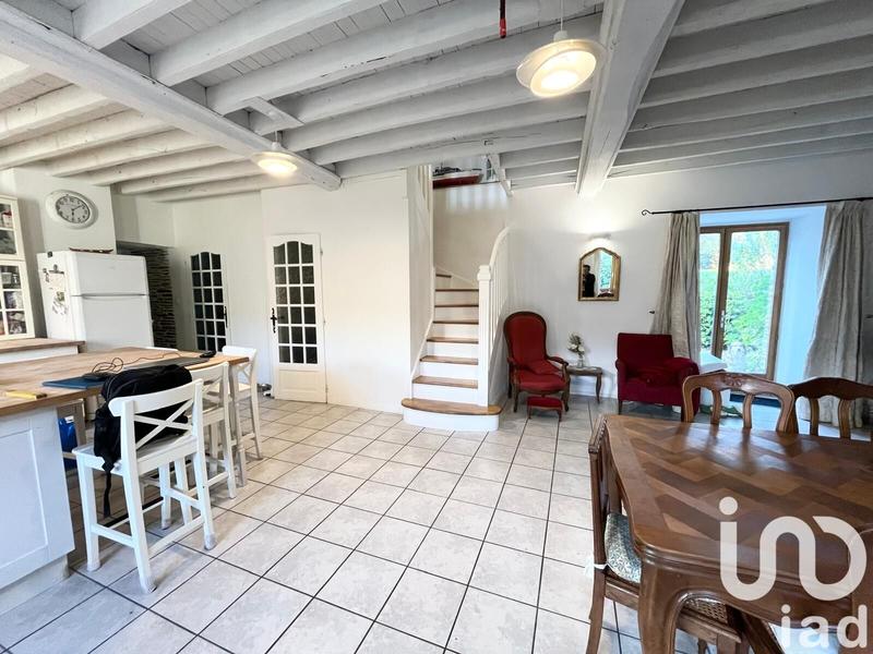 Maison - 200 m² - 6 pièces