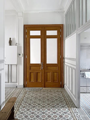 Maison - 600 m² - 12 pièces