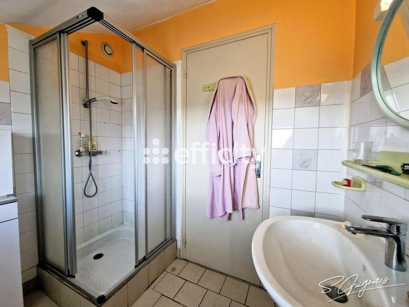 Maison - 138 m² - 6 pièces