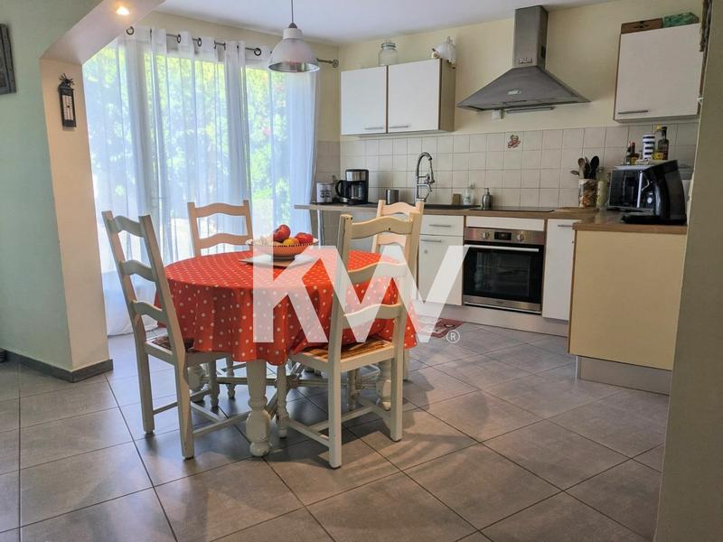 Maison - 79 m² - 4 pièces