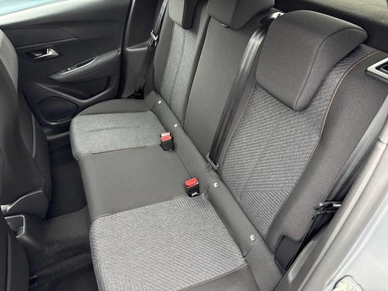 Peugeot 208 Hybrid 110 e-Dcs6 Style