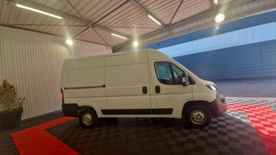 Peugeot Boxer Tole 330 L2h2 Bluehdi 120 Ss Asphalt