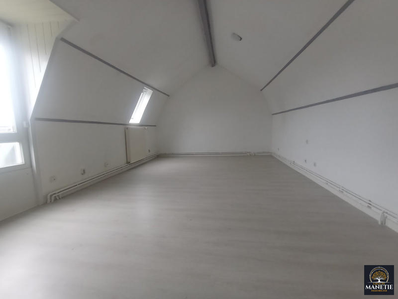 Maison - 98 m² - 5 pièces