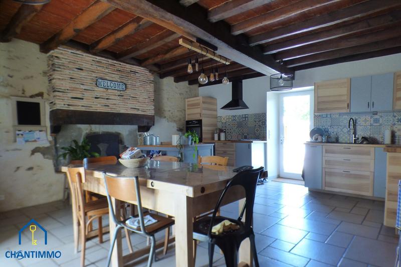 Maison - 267 m² - 7 pièces