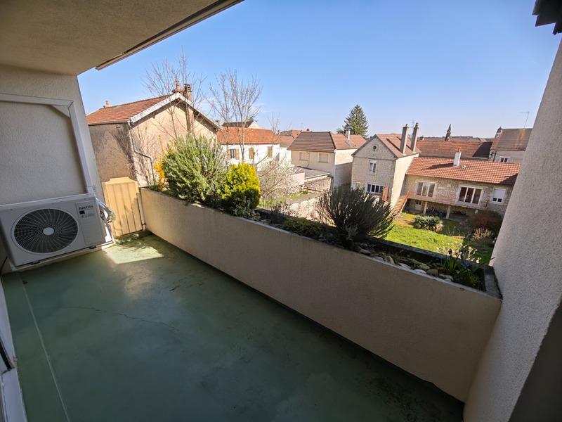 Appartement - 80 m² - 3 pièces