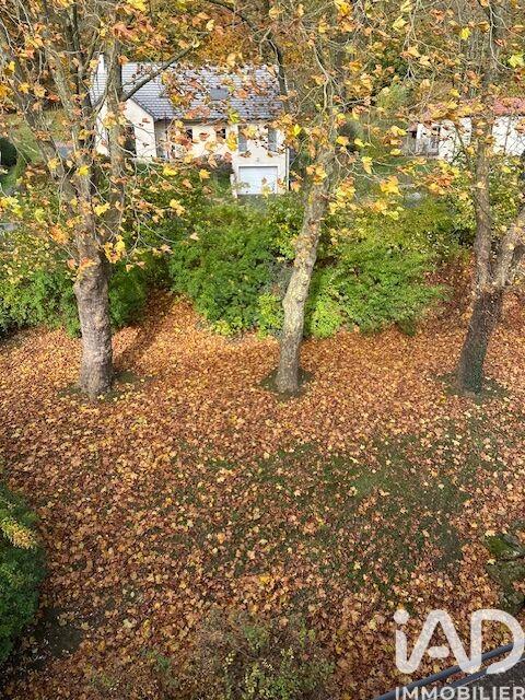 Appartement - 100 m² - 5 pièces