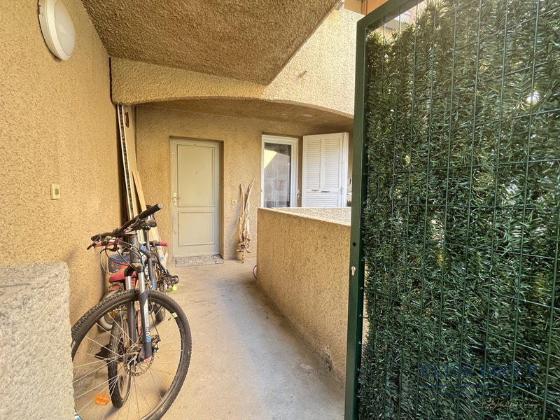 Appartement - 77 m² - 3 pièces