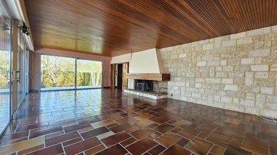 Maison - 247 m² - 7 pièces