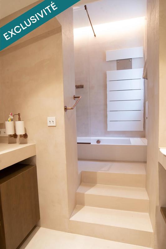 Appartement - 283 m² - 9 pièces