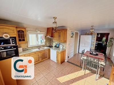 Maison - 100 m² - 6 pièces